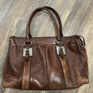 Wilson’s leather messenger bag